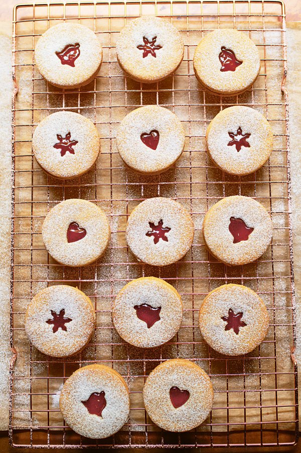 Nigella's Linzer Cookies的图片